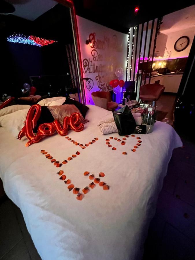 Loveroom34 Montagnac  Exterior photo